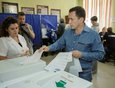 Эта фотография сделана в 2016 году, во время выборов депутатов Госдумы. Дмитрий Бердников проголосовал на избирательном участке в школе №39