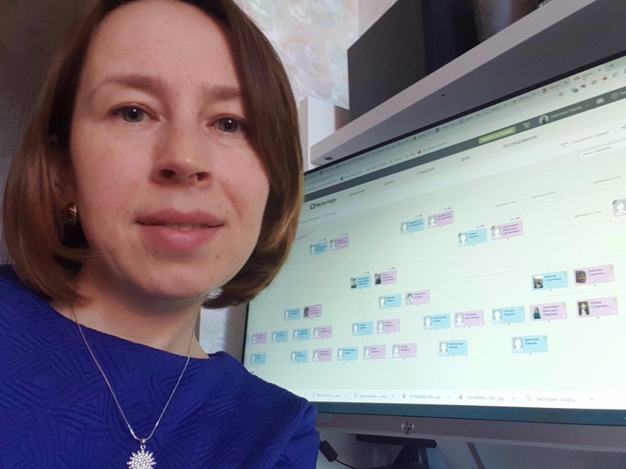 Главный редактор IRK.ru Светлана Павлова по вечерам с родственниками, через мессенджеры, восстанавливает генеалогическое древо. Дошли до предков 1840 года.