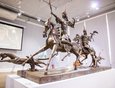 «Царская охота» — уменьшенный вариант скульптурного ансамбля, расположенного в Кызыле, столице республики Тыва.