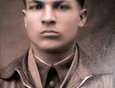 Кузнецов Степан Иннокентьевич (1922-1983), уроженец Хомутово. В 1942 году пошел на фронт. Получил тяжелые ранения, контузии. В 1944 году дали вторую группу инвалидности. После войны окончил техникум, продолжал работать. Награжден орденами и медалями.