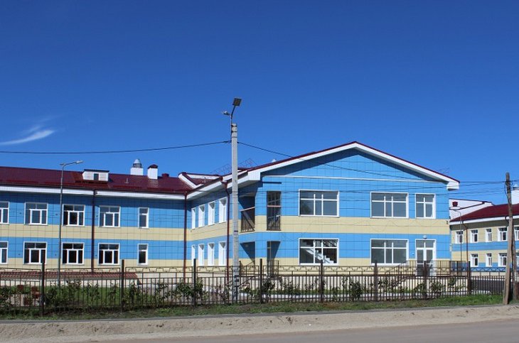 Школа-интернат в поселке Усть-Ордынский. Фото пресс-службы правительства Иркутской области