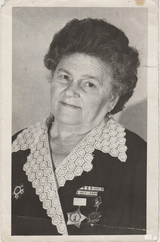 Лидия Алексеевна Мельгунова (Савина) (1921). В августе 1941 года добровольно вступила в Красную Армию. Окончила высшие курсы радиоспециалистов. С мая 1942 года до конца войны прошла боевой путь в составе 239-й отдельной роты связи.