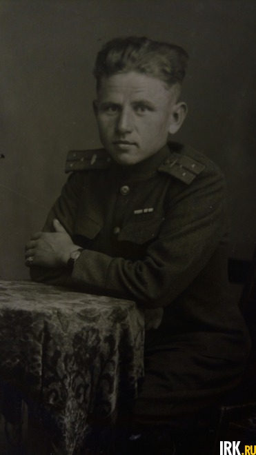 Мельников Иван Никандрович. Родился 07.07.1922 в деревне Шидиха, Кудеверского района, Калининской области. Дата призыва: 07.11.1940. Юго-Западный фронт - курсант школы младших командиров (1941-1941), Крымский фронт - механик -водитель (1942).