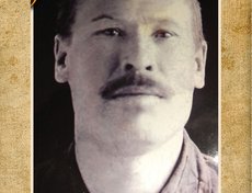 Фролов Яков Константинович, 1901 г.р. Был призван на фронт 09.08.1941 г. Чкаловским РВК Чувашской АССР. Умер от ран 14.12.1943 г. в боях с немецко-фашистскими захватчиками при освобождении Украины. Фото Алексея Боровика