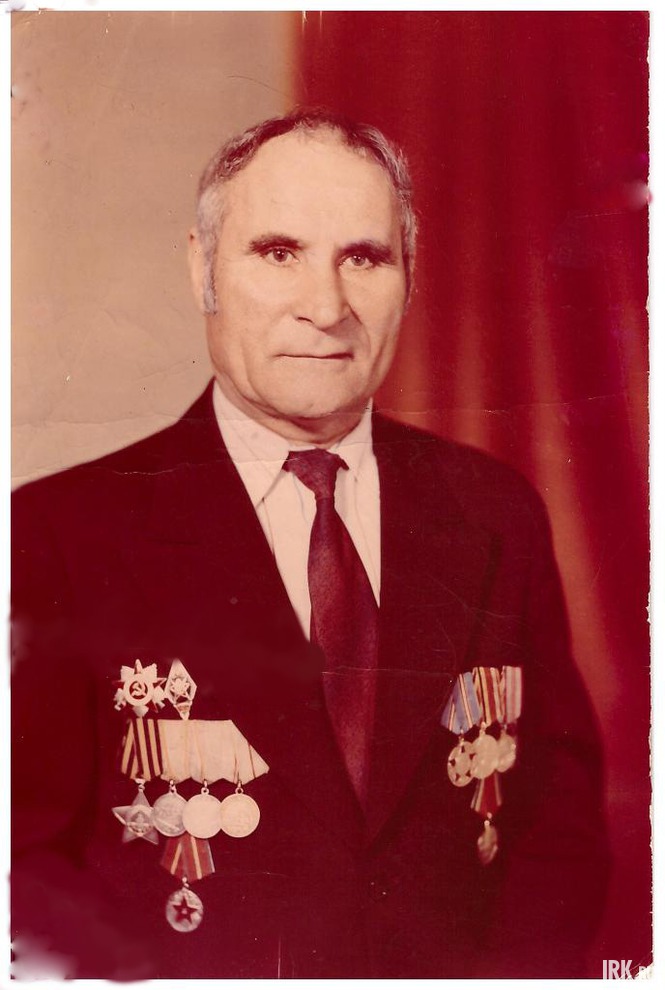 Попов Георгий Егорович (1923 года, Иркутск). Прошел путь от Сталинграда до Венгрии. Сержант, минометчик. В 1944 г был направлен в артиллерийское училище. Фото Иосифа Майзеля