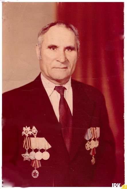 Попов Георгий Егорович (1923 года, Иркутск). Прошел путь от Сталинграда до Венгрии. Сержант, минометчик. В 1944 г был направлен в артиллерийское училище. Фото Иосифа Майзеля