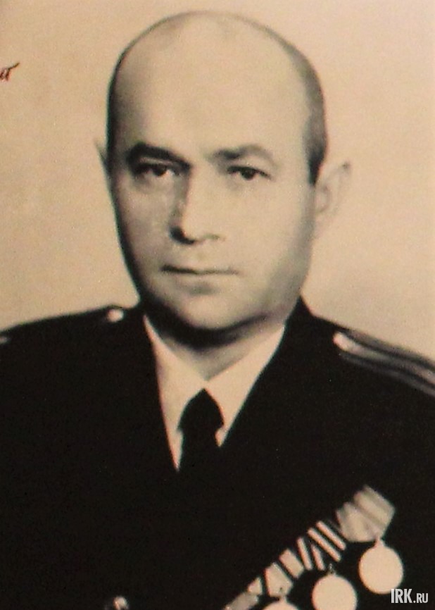 Тегин Василий Павлович (1907-1958). Инженер-капитан || ранга в штабе Северного флота. В ВМФ с 1933. Медали: «За боевые заслуги», «За оборону Советского Заполярья», Орден Отечественной войны | и II степени, Орден «Красной звезды». Фото Историной Татьяны