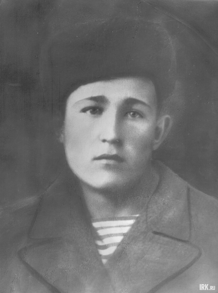 Чернецов Анатолий Николаевич (1922-1944). Был гвардии ст. сержант, ком-р отд. 2 стр. батальона 149 гв. стр. полка 49 гв. стр. Херсонской Краснознаменной ордена Суворова дивизии. Погиб 8 декабря 1944 г. на подступах к Будапешту. Медали «За отвагу», орден К