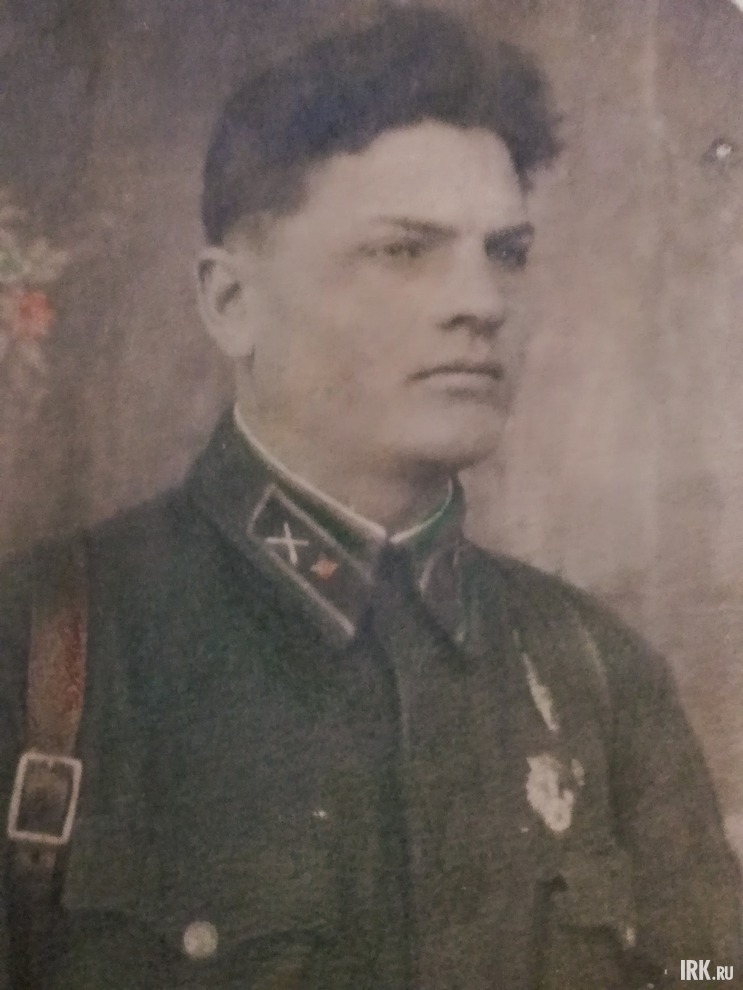 Хорошевский Борис Федотович, 1912 г.р. В ВОВ с 1942 по 1945 гг. Начальник разведки 1-го дивизиона 100 Гв. артиллерийского полка. Участвовал в боях на Ю-З направлении Сталинградского фронта. Два ордена «Красная Звезда», медали «За Отвагу».