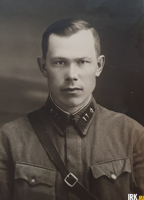 Шагаев Алексей Иванович (1910-1942). В Красной Армии с 1935 года, Военветврач 2 ранга, Дивизионный ветврач 49 кавалерийской дивизии.Пропал без вести в феврале 1942 года под Харьковом, попав в окружение фашистов. Фото прислала Юлия Заграйская