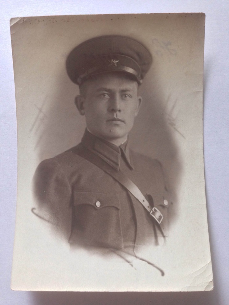 Бармин Константин Павлович. Родился в 1915 году. В феврале 1940 года был призван в ряды РККА.