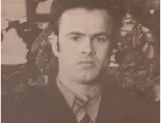 Тюриков Владимир Павлович 30.06.1927 г.р.- 09.04.1993 г. Призван в 1944 году. С января 1945 года был рядовым, оператором радиолокационной станции. С 9 августа 1945 года по 3 сентября 1945 года участвовал в Войне с Японией.