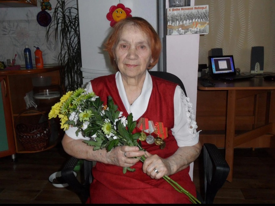 Дунаева Валентина Назаровна 20.08.1931-14.01.2019 труженик тыла.