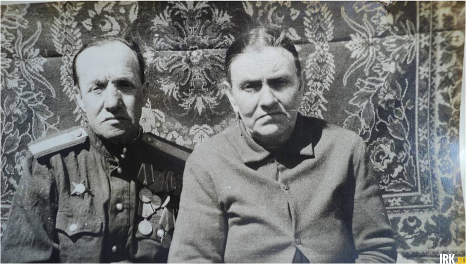 После войны у них с прабабушкой родилось еще 13 детей. Моя бабушка, Осипова(Пелеханова) Галина Макаровна