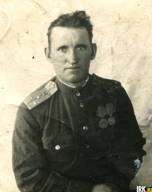 Савлуков Александр Захарович, капитан. 1-й Дальневосточный фронт, 145 кав. полк, 84 кав. дивизия. Орден Красной Звезды, Орден Отечественной войны II ст., Медаль «За боевые заслуги», «За отвагу», «За победу над Германией в ВОВ 1941–1945 гг.», "За победу на
