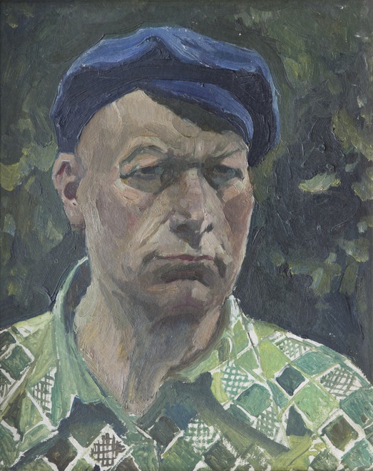 Автопортрет художника-фронтовика Евтихия Конева (1914-1980) передает его волевой характер. Вернувшись с фронта, он много ездил по деревням и селам, общался с людьми — героями своих будущих произведений: стариками, крестьянами, рабочими.