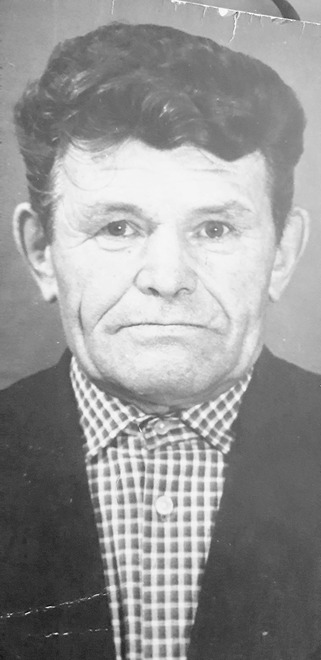 Кряжев Михаил Иванович 18.09.1920-06.05.2001. Сержант, связист.