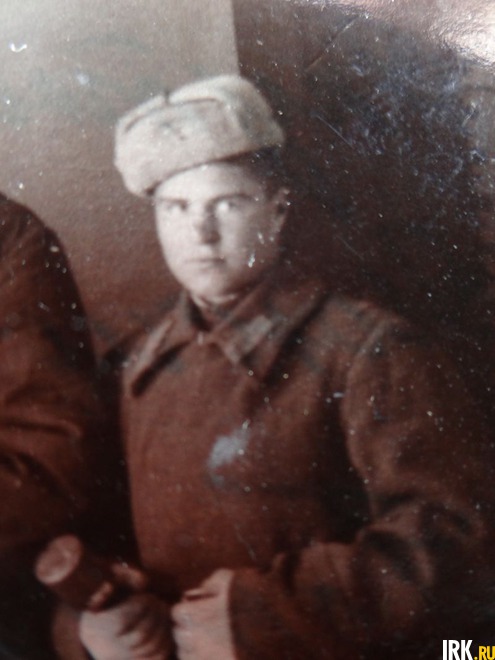 Швидко Моисей Филимонович (1924-2006). Призван на войну в 18 лет. Воевал в Маньчжурии, участник Японской войны, прошагал с противотанковым ружьем до окончания войны. До 1947 служил в Находке. Награжден 2 медалями и орденом Отечественной войны.