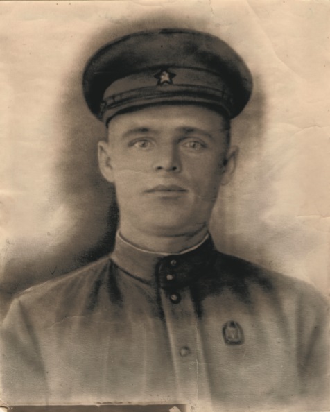 Лопухов Александр Михайлович (1914-2004). Связист. Участвовал в боях за Кобеляки, за Днепр, Харьковской освободительной операции. Брал Кенигсберг, Берлин. Орден Красной звезды, Орден ВОВ, «За отвагу», «За взятие Кенигсберга», «За победу над Германией».
