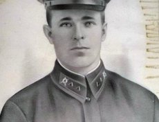 Потапов Семён Степанович. 1914-1991 гг. Призван: Куйтунский район, с.Кундуй 1941 г., Куйтунский РВК. Воинская часть: 191 стрелковый полк 201 стрелковой дивизии. Сержант. Период боевых действий 05.12.1941-15.09.1945 гг. Награждён медалью «За отвагу».