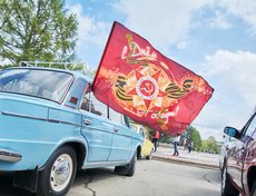 После концерта мы отправились к Вечному огню.