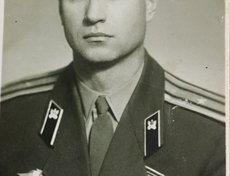 Гуличев Павел Иванович (1926-2012). Призван после освобождения г.Воронежа. Дошёл до Берлина. После войны Павел Иванович стал профессиональным военным и посвятил всю свою жизнь армии.