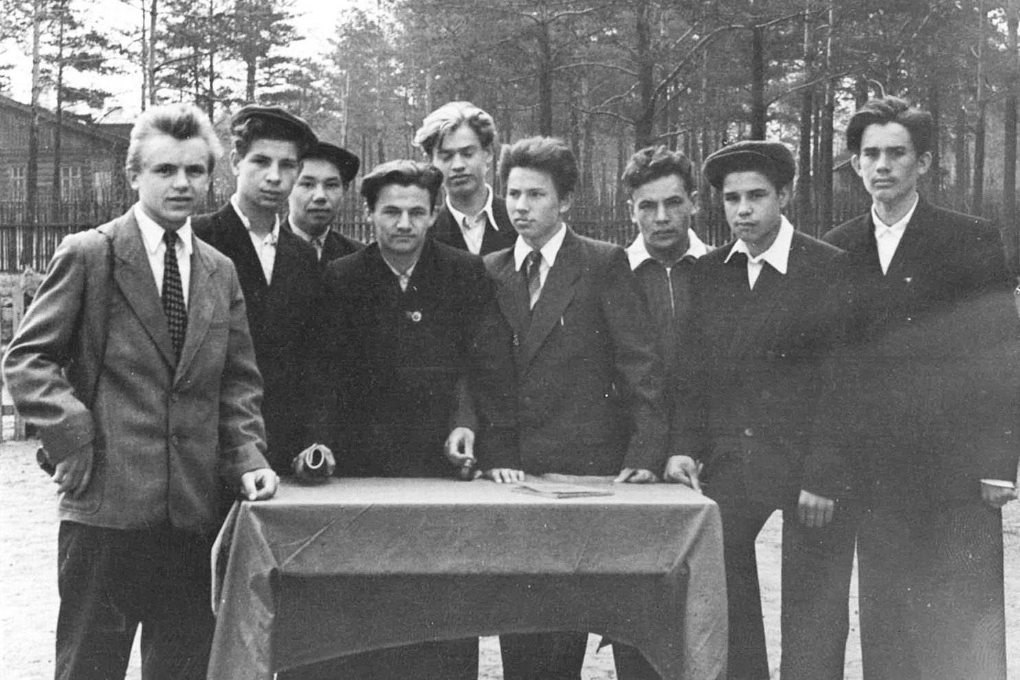 Выпуск 1959. Иркутск, школа №36. Фото Виктора Медведева