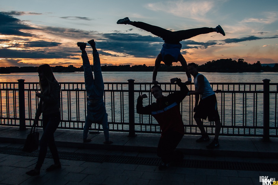 Иркутяне на День города в 2015 году. Автор фото — Артем Моисеев.
