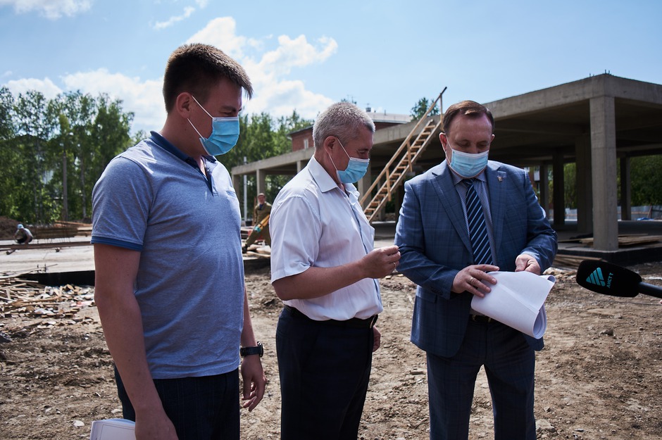 Строительство ведется по графику
