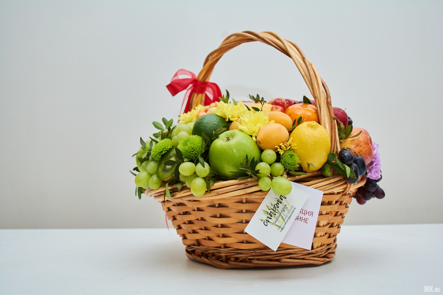 Продуктовые букеты часто преподносят в качестве подарка
