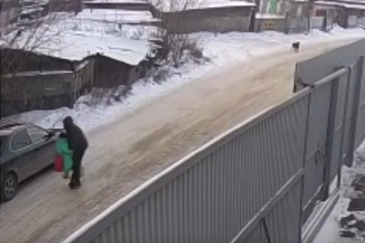 Скриншот видео пресс-службы СУ СКР по Иркутской области