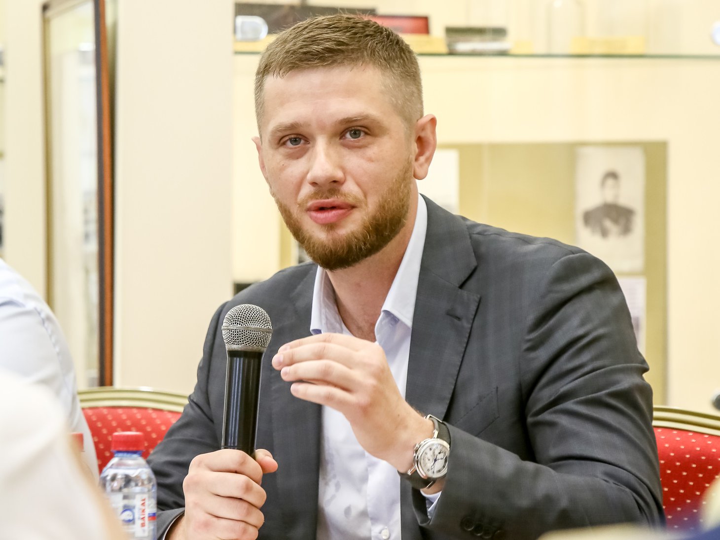 Евгений Стекачев, председатель городской думы