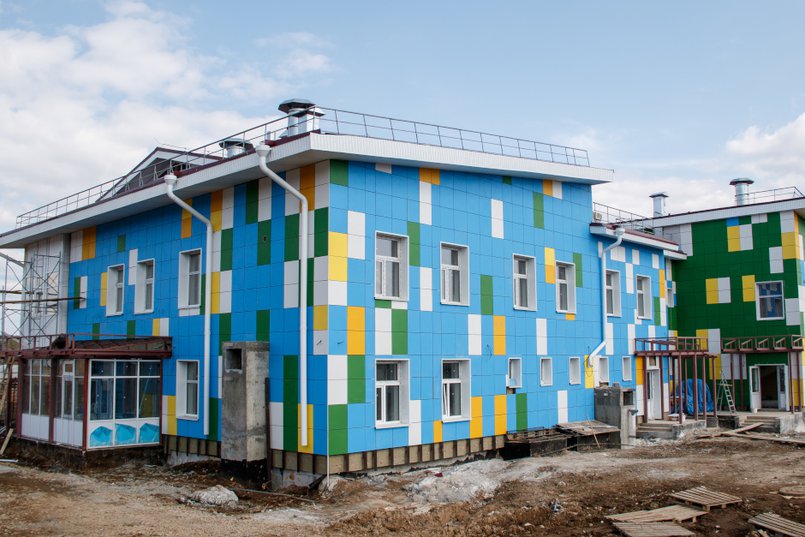 В начале сентября откроется детский сад на 110 мест в Новолисихе. Это первый сад в Иркутском районе с собственным бассейном
