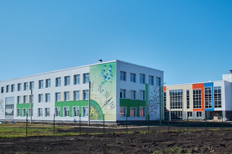 Первого сентября откроется школа №1 в Хомутово - один из самых долгожданных объектов