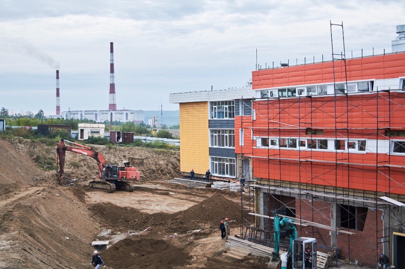 В рамках национального проекта «Образование» достраивается школа в Маркова на 1275 мест