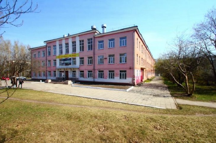 Школа №24. Фото с сайта wikimapia.org