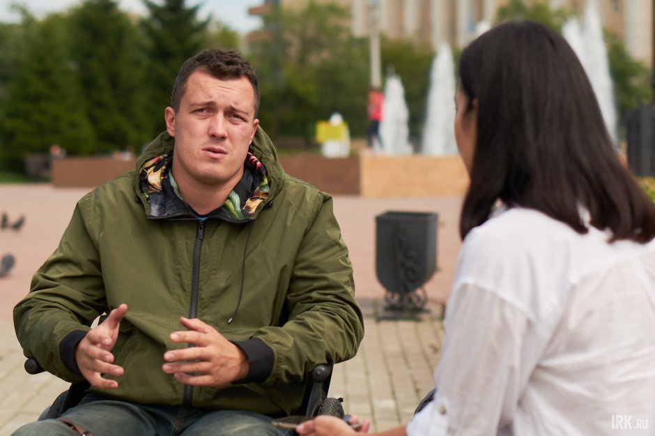 Евгений уверен: большинство инвалидов не готово выходить из дома