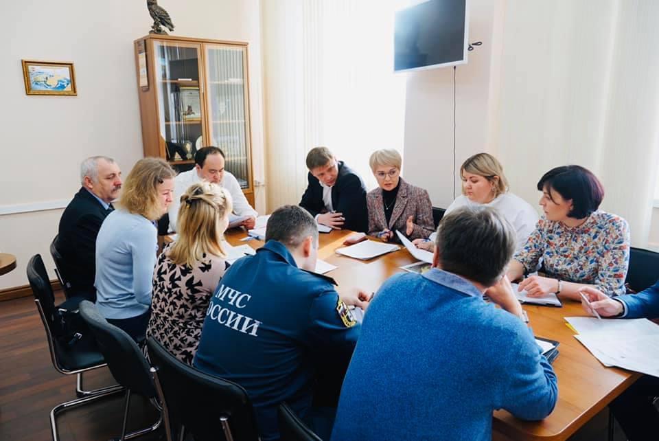 Обсуждение вопроса берегоукрепления в поселке Горького