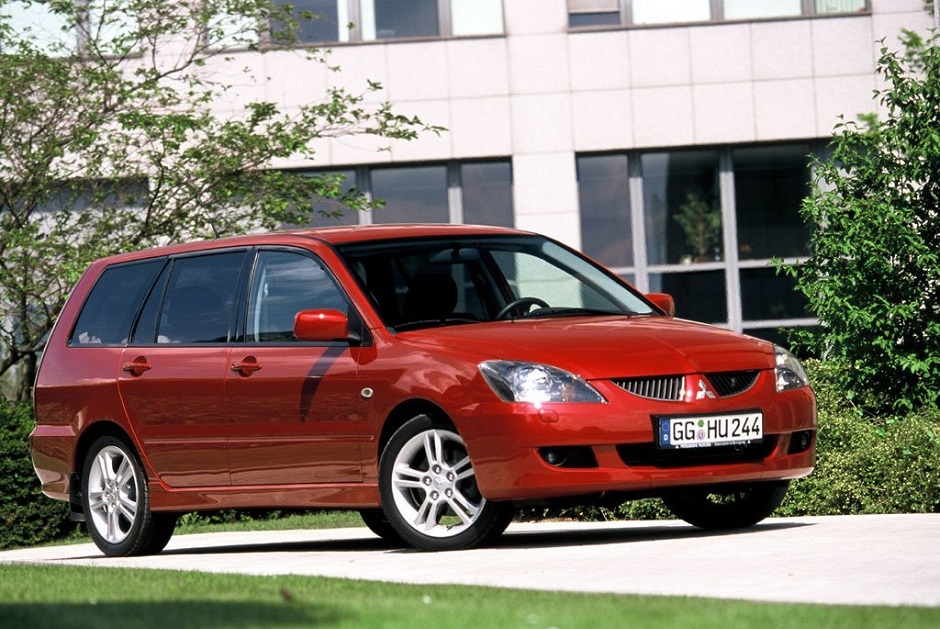 Mitsubishi Lancer Cedia