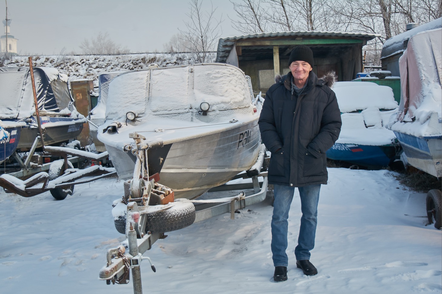 После спасения девочки мужчина оказался в центре внимания