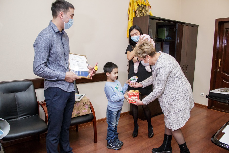 Победителей поздравила председатель комитета по социальной политике администрации Екатерина Михайлова