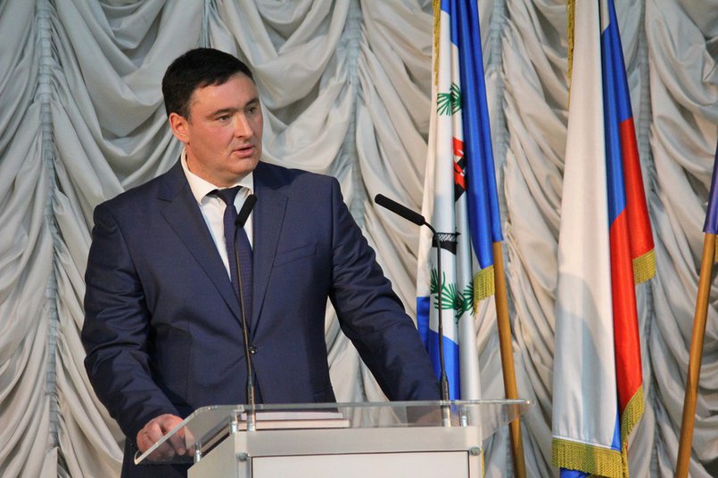 Церемония принесения торжественной присяги избранного мэра города Иркутска Руслана Болотова