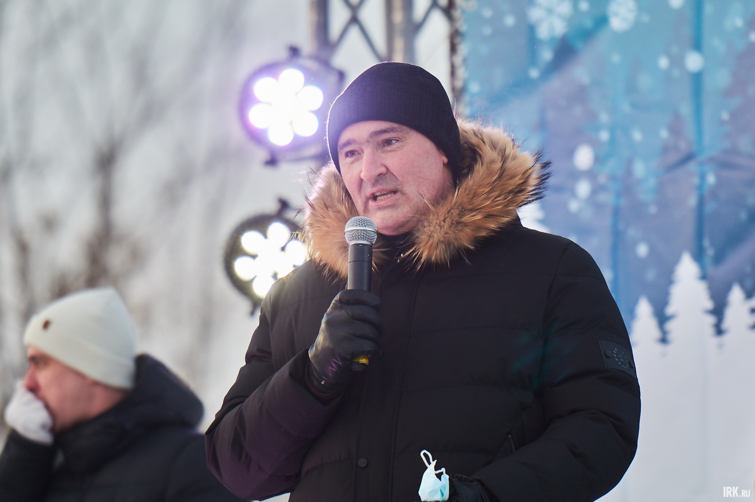 С праздником студентов поздравил мэр Иркутска Руслан Болотов.