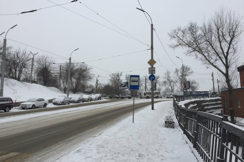 Перекресток улиц Челнокова, Джамбула и Маяковского