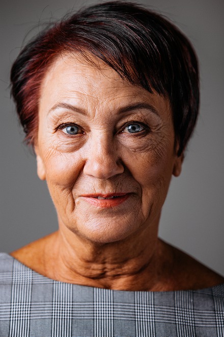 Наталья Васильева, 73 года: «Старость — это касается только физического тела. Можно и в 100 лет быть молодым душой. Мои мысли, душа, желания — прежние, как в молодости. Просто не всегда хватает физических сил».