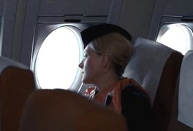 Небо. Самолёт. Девушка