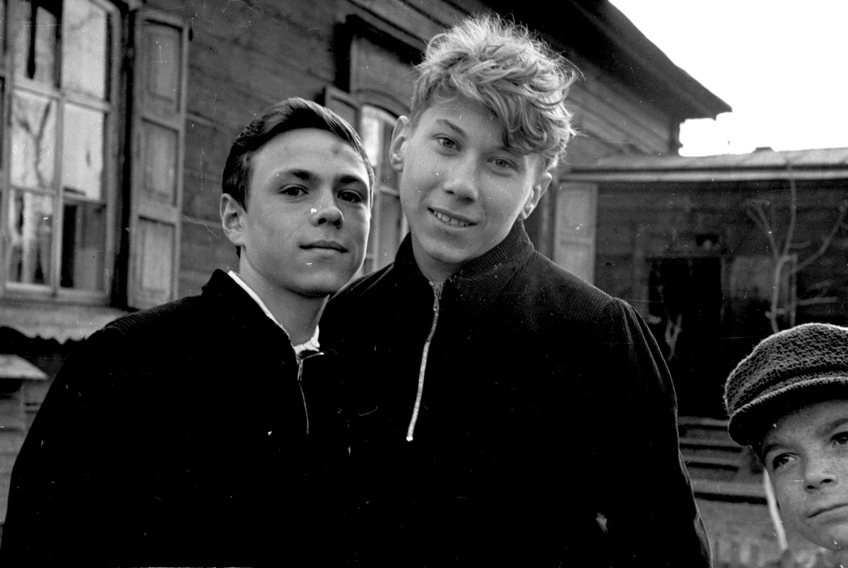 Николай Бриль (справа) с товарищем