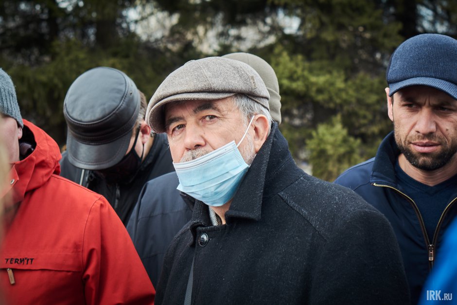 Архитектор Андрей Большаков по заказу ИНЦ СО РАН подготовил альтернативный проект по благоустройству этой территории