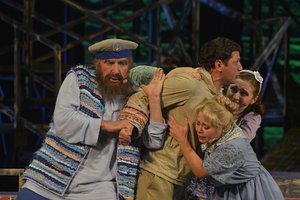 Лучшие фильмы о любви. Россияне пересматривают "Любовь и