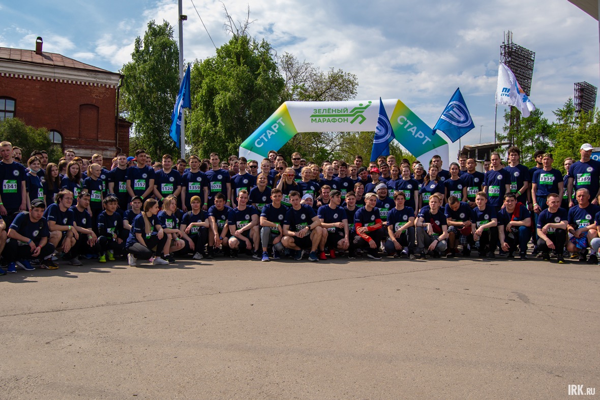 Участникам основного забега Зелёного марафона предстояло пробежать дистанцию 4,2 километра. Старт и финиш был в одной точке — возле стадиона «Труд».
